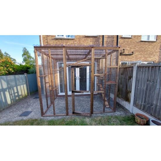 Catio / 3 Sided Cat Run 9ft wide x 5ft Deep x 8ft High Safe Outdoor Play Pen